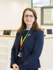 Picture of Dr Elizabeth Hidson